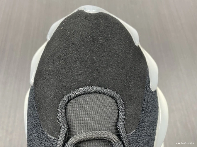 H68031 400 YEEZY ADIDAS 0717